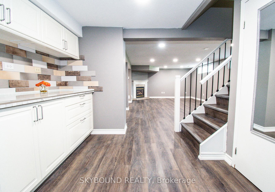 10-chorley-avenue-st-catharines-ontario-x12386777