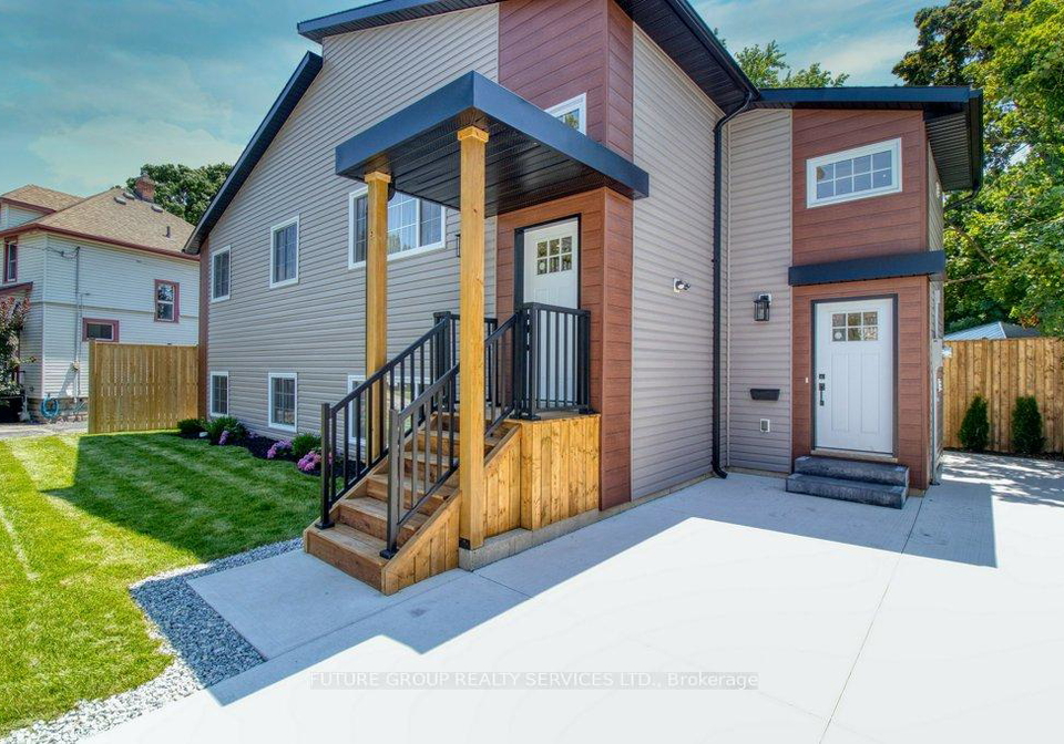 109-penrose-street-sarnia-ontario-x12386844