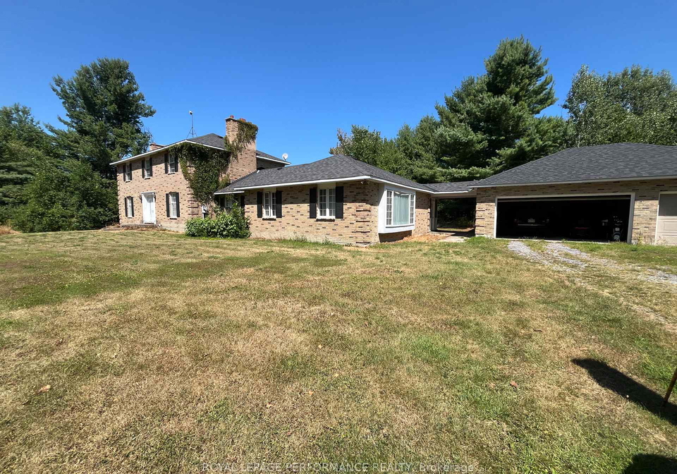 2620-marchurst-road-kanata-ontario-x12386942