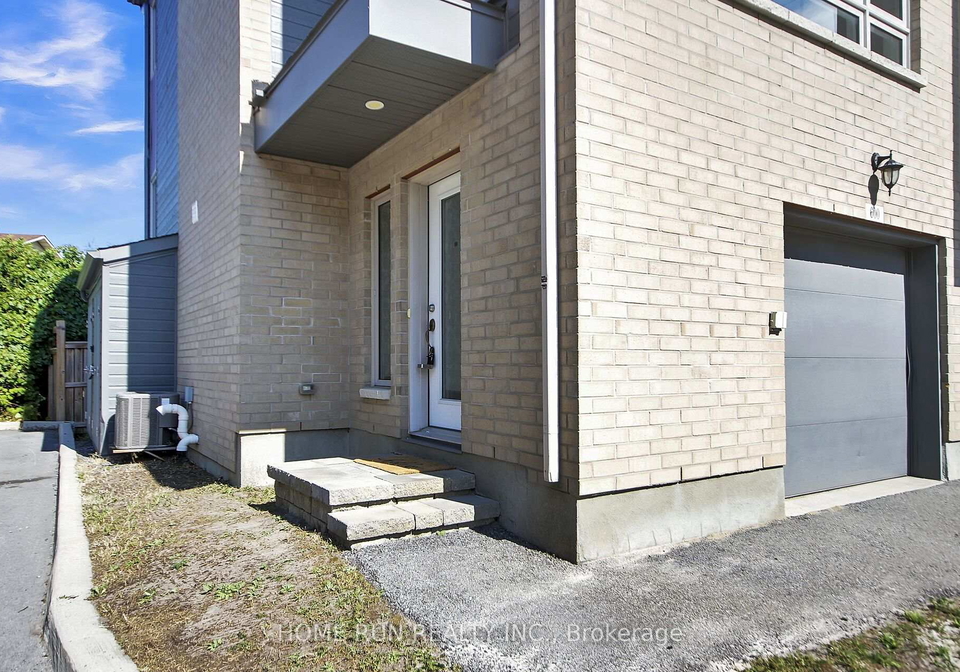 600-terravita-private-ottawa-ontario-x12386996