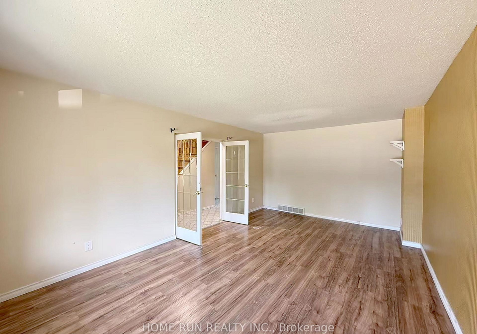 3427-southgate-road-ottawa-ontario-x12387383