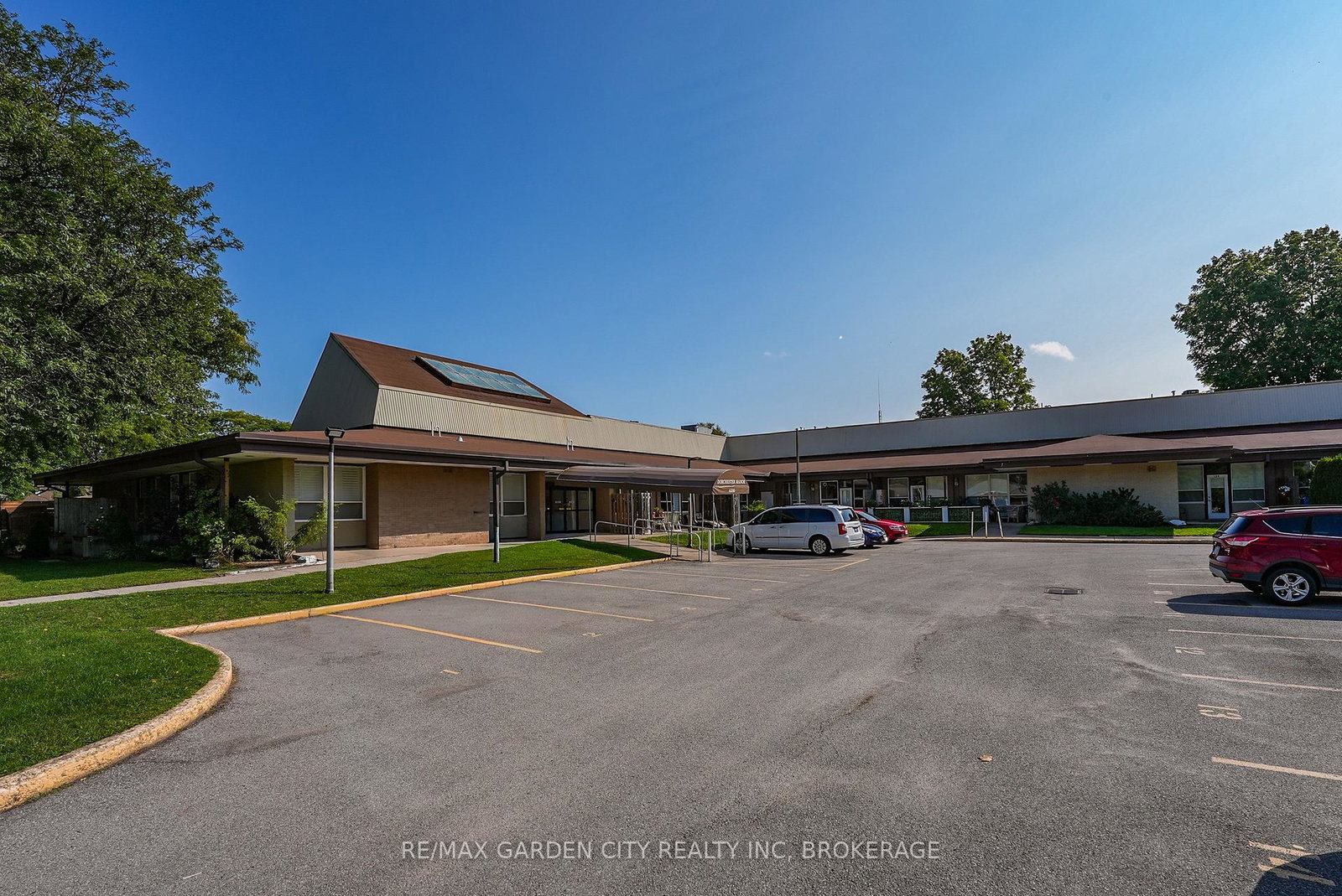 6350-dorchester-road-niagara-falls-ontario-x12387386