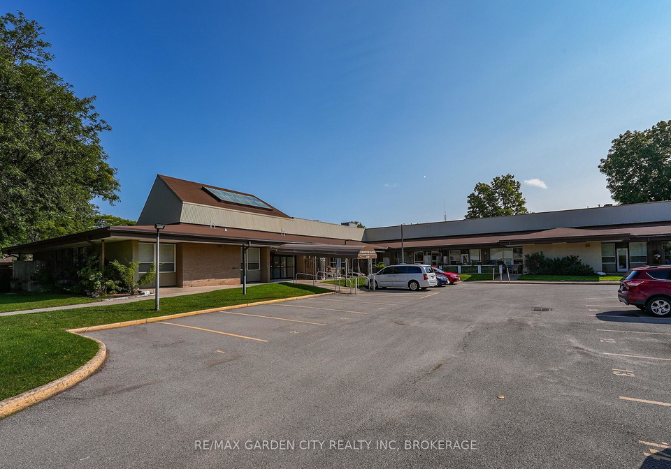 6350-dorchester-road-niagara-falls-ontario-x12387386