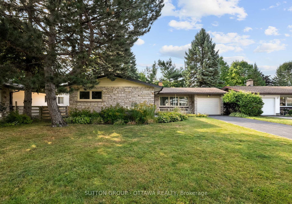 9-cleadon-drive-ottawa-ontario-x12387557
