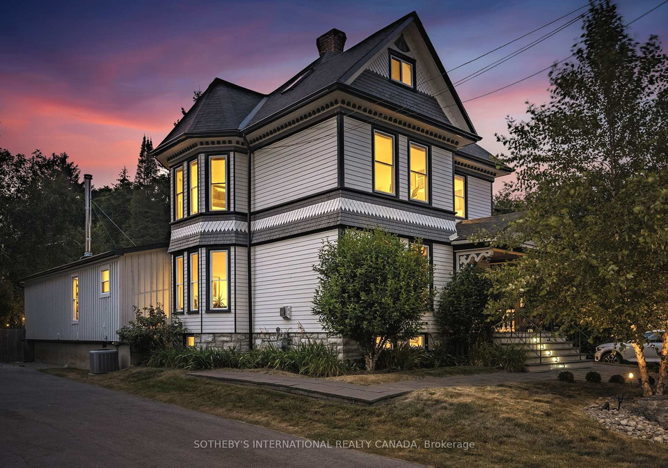 29-queen-street-prince-edward-county-ontario-x12387622