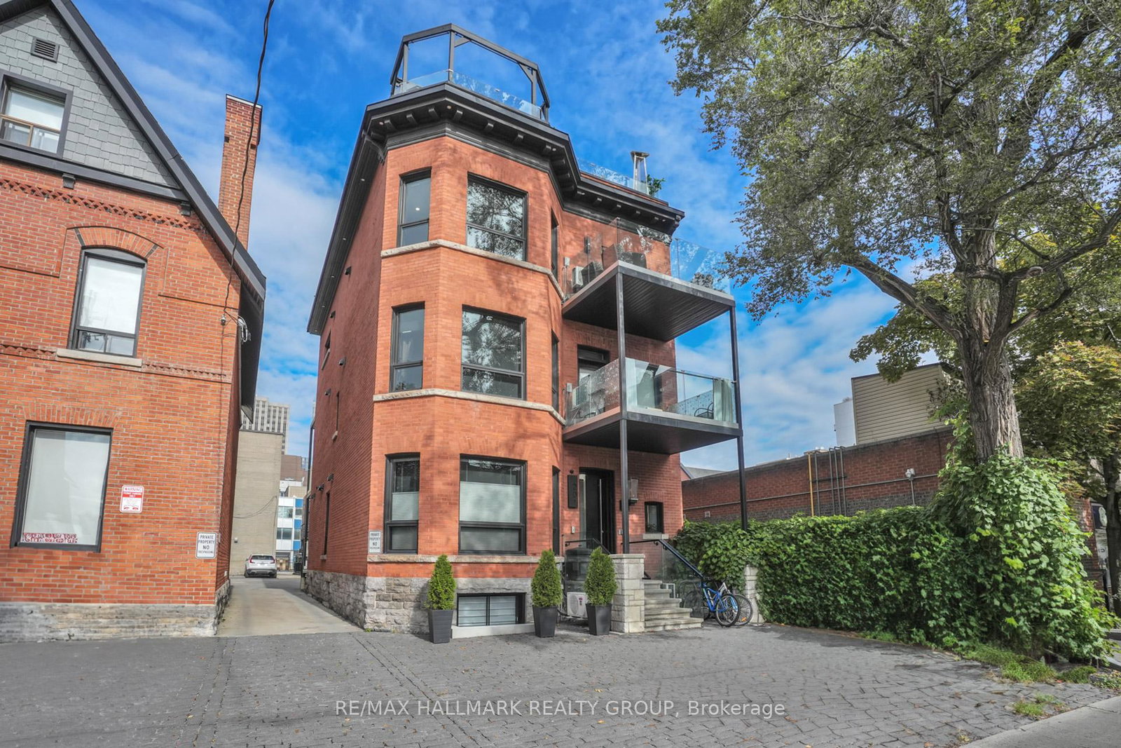 201-maclaren-street-ottawa-ontario-x12387790
