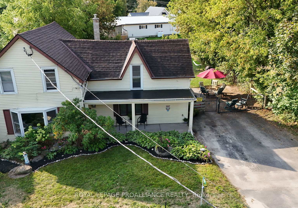 1285-county-road-3-prince-edward-county-ontario-x12387863