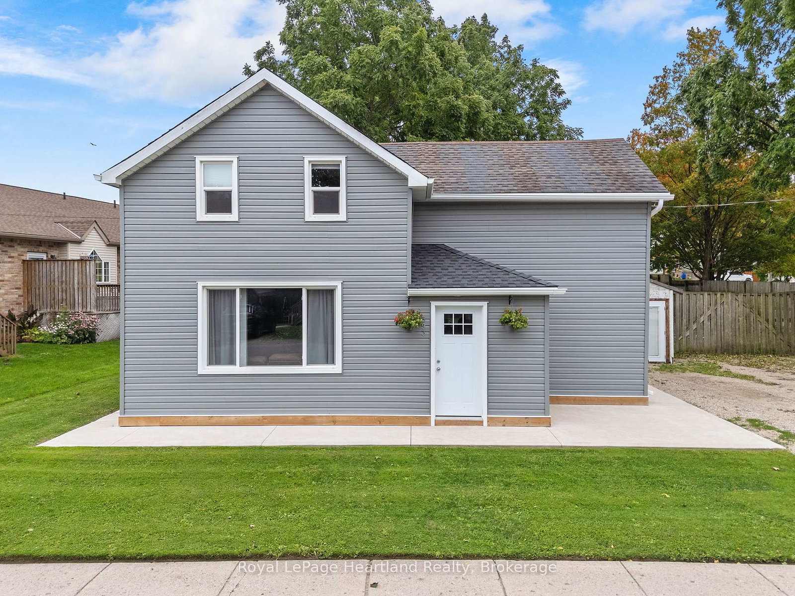 393-shuter-street-north-huron-ontario-x12387922