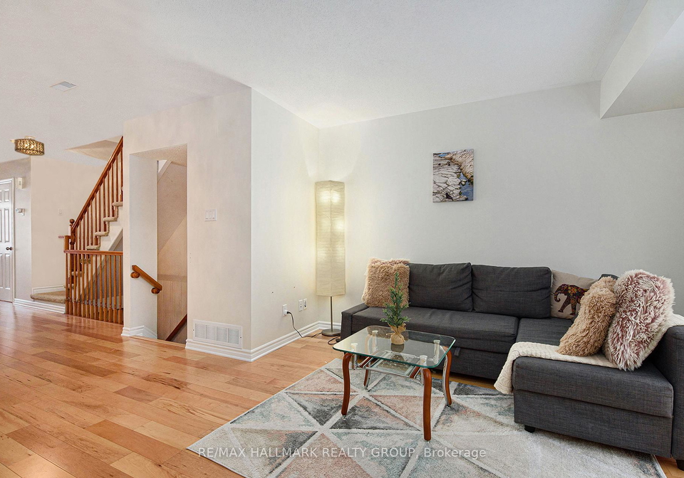 2814-baseline-road-ottawa-ontario-x12388007