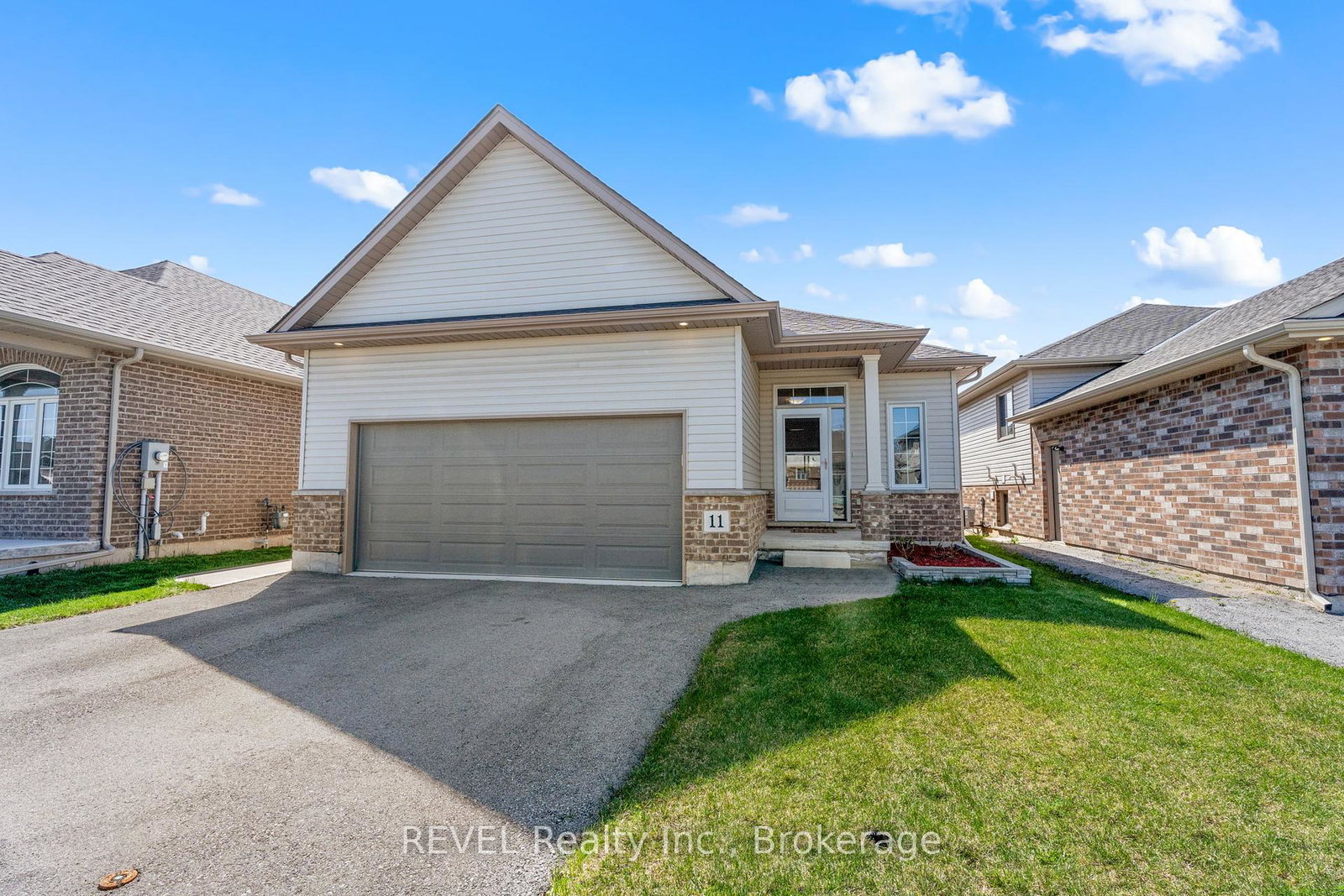 11-berkshire-drive-st-catharines-ontario-x12388072