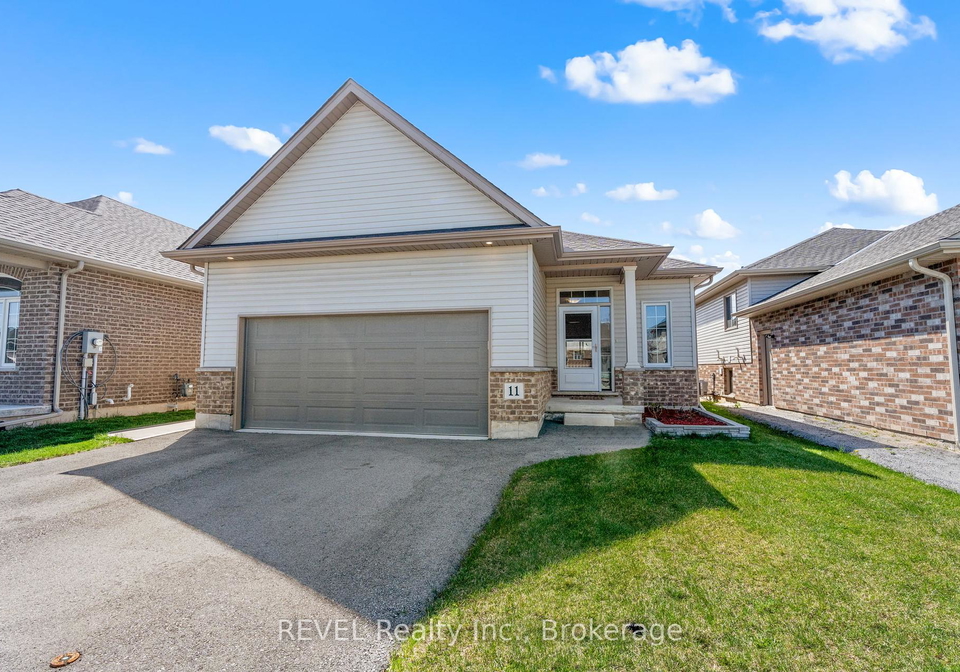 11-berkshire-drive-st-catharines-ontario-x12388072