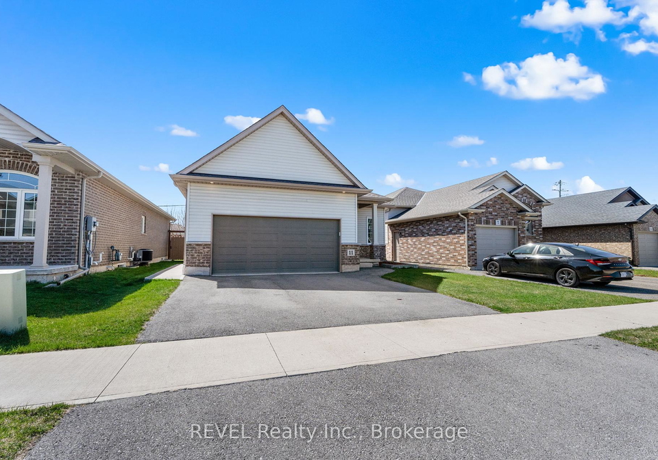 11-berkshire-drive-st-catharines-ontario-x12388072