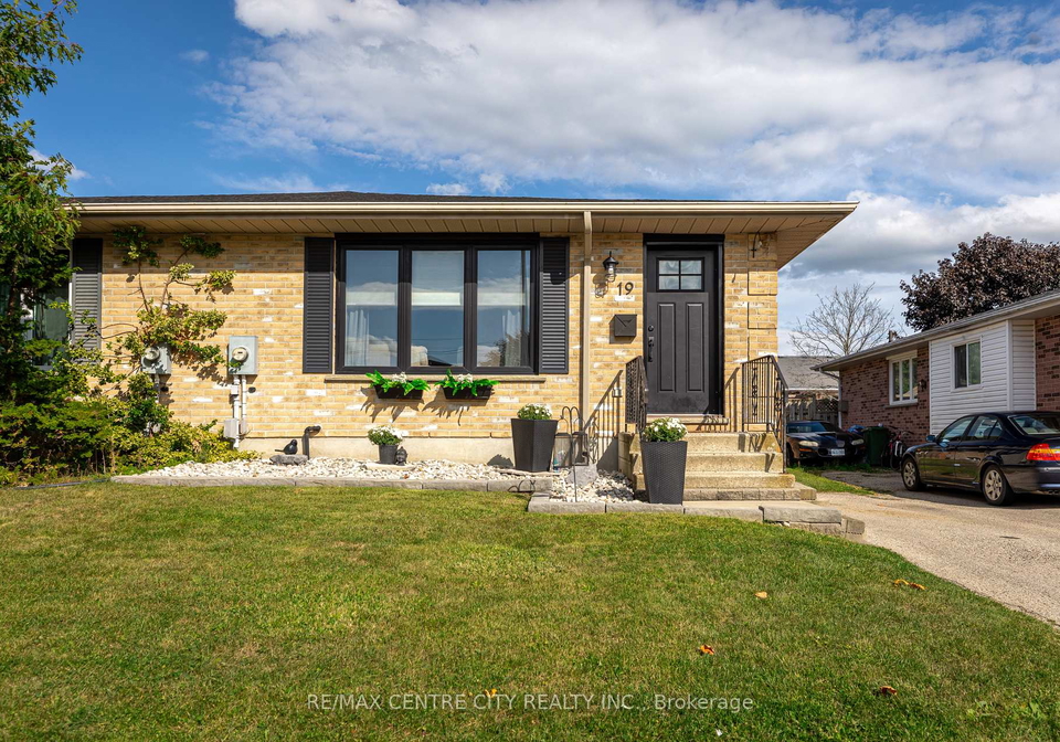 19-carrie-crescent-st-thomas-ontario-x12388136