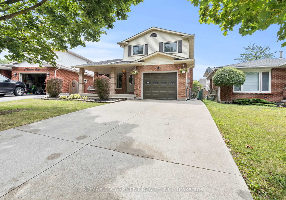 8-coleman-court-thorold-ontario-x12388144