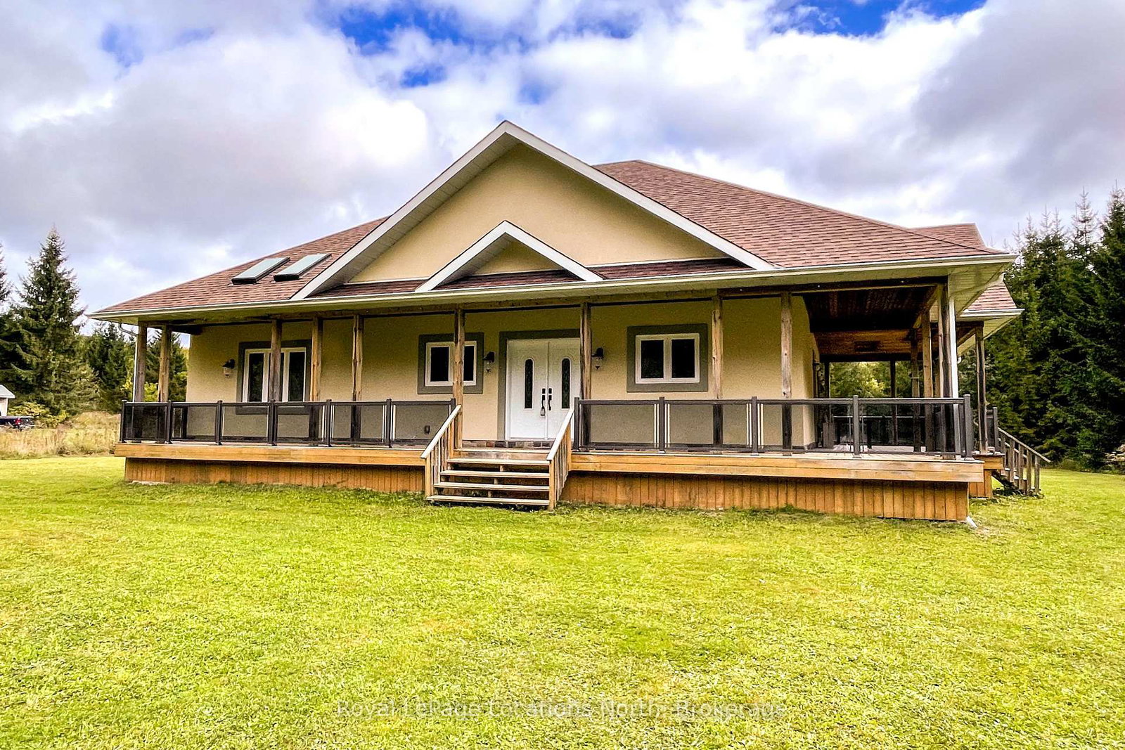 595863-4th-line-blue-mountains-ontario-x12388326