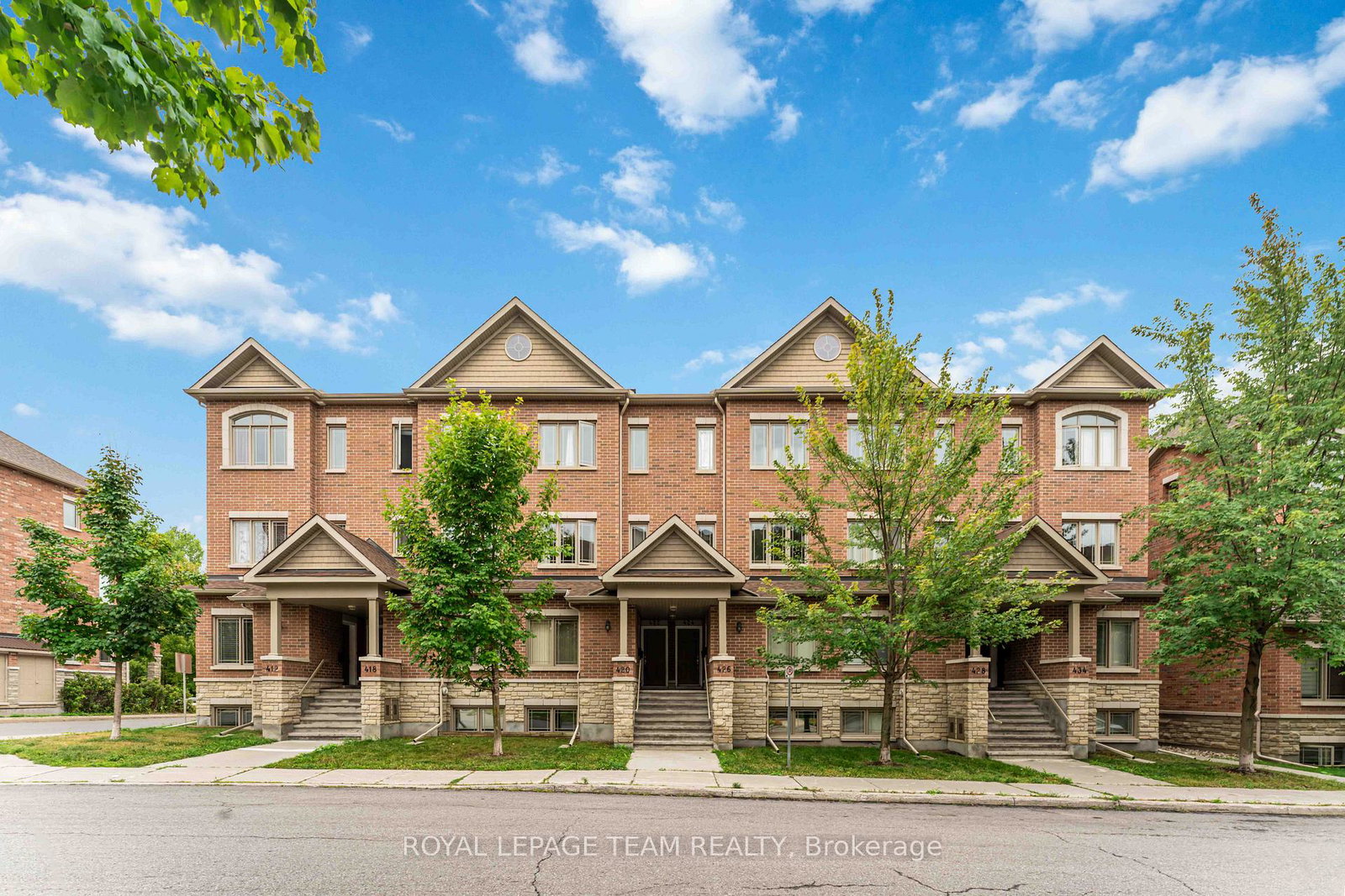 422-leboutillier-avenue-ottawa-ontario-x12388415