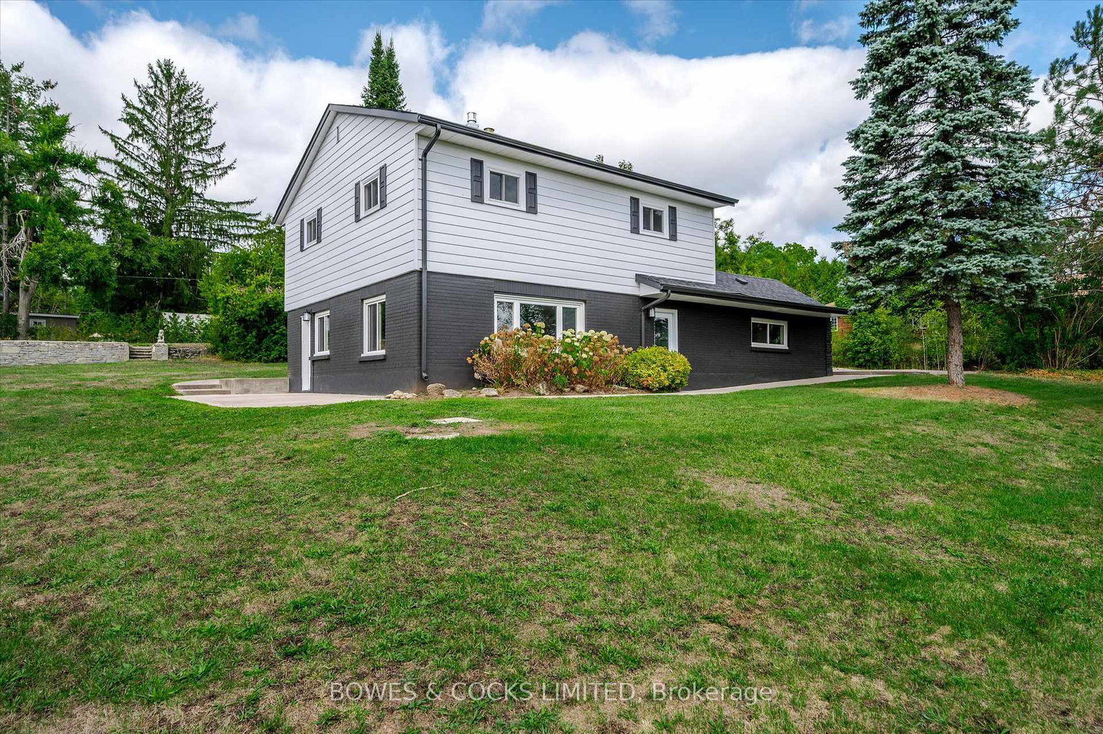 1695-killoran-road-selwyn-ontario-x12388603