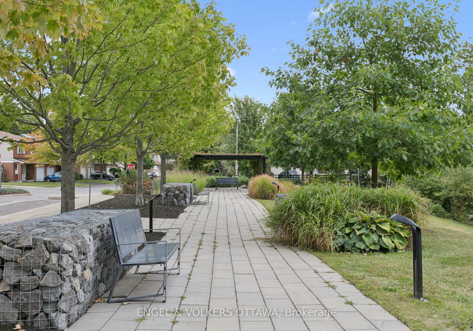 160-montblanc-private-ottawa-ontario-x12388673