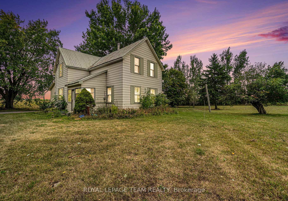 11590-county-43-road-north-dundas-ontario-x12388764