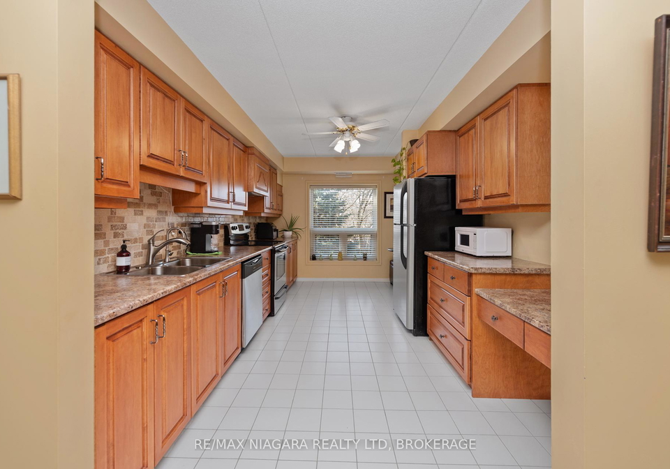 6704-thorold-stone-road-niagara-falls-ontario-x12388980