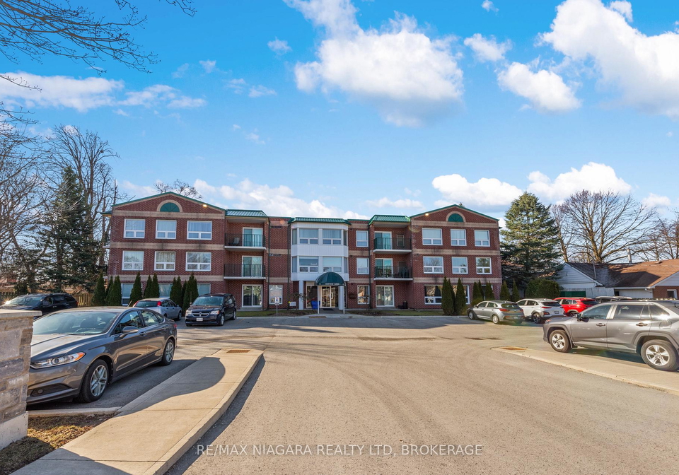 6704-thorold-stone-road-niagara-falls-ontario-x12388980