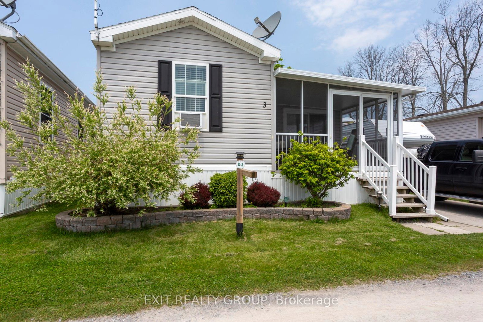 153-county-road-27-prince-edward-county-ontario-x12389004