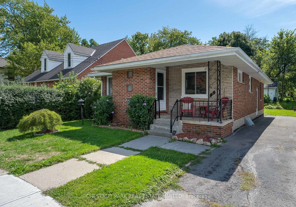 9-downes-avenue-prince-edward-county-ontario-x12389128