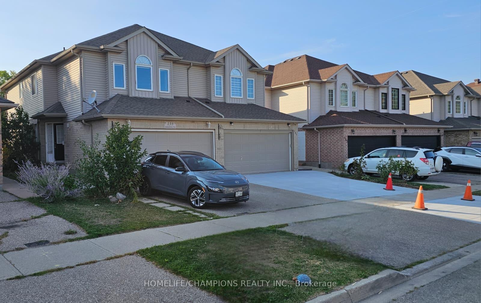 159-snowdrop-crescent-kitchener-ontario-x12389192