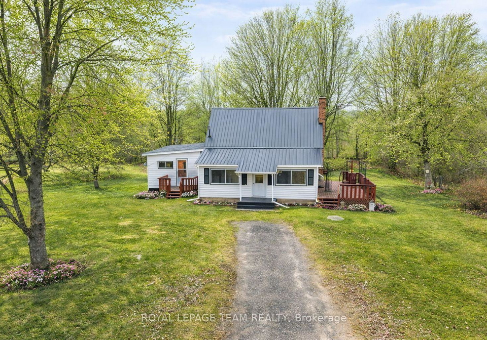 1448-perrault-road-bonnechere-valley-ontario-x12389342