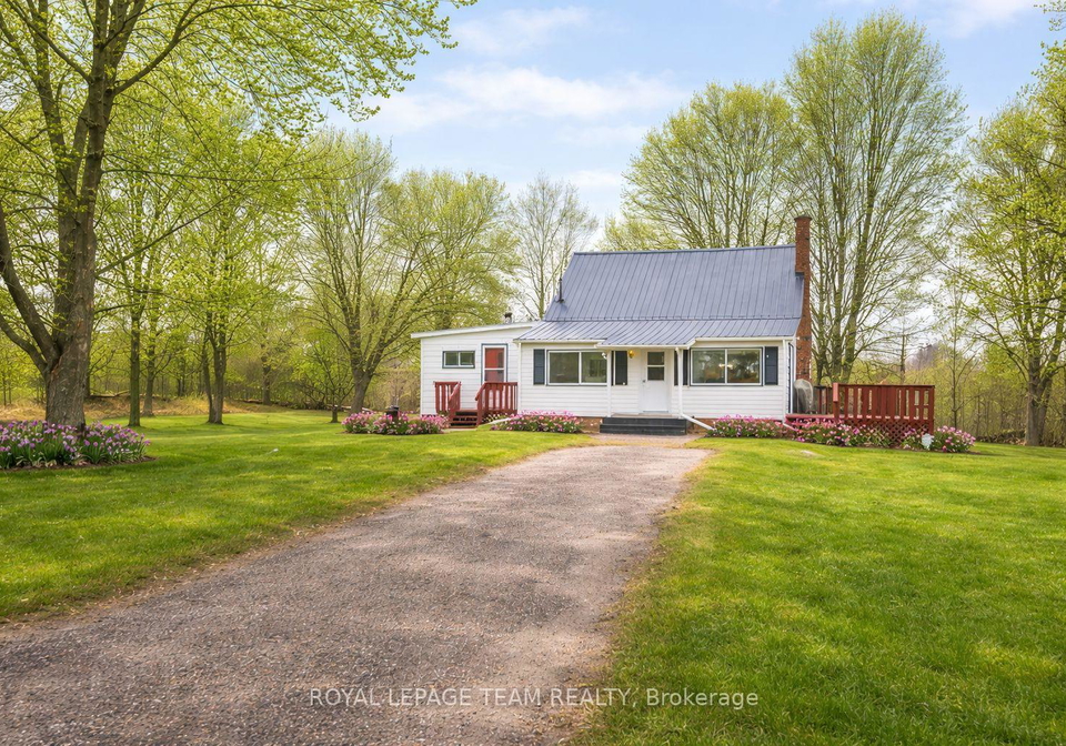 1448-perrault-road-bonnechere-valley-ontario-x12389342