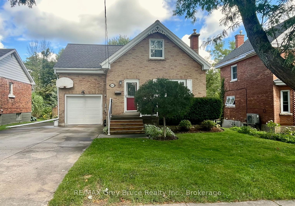 440-11th-b-street-w-owen-sound-ontario-x12389587