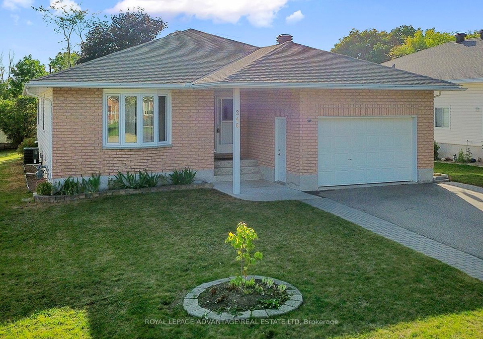 248-glenwood-crescent-smiths-falls-ontario-x12389771