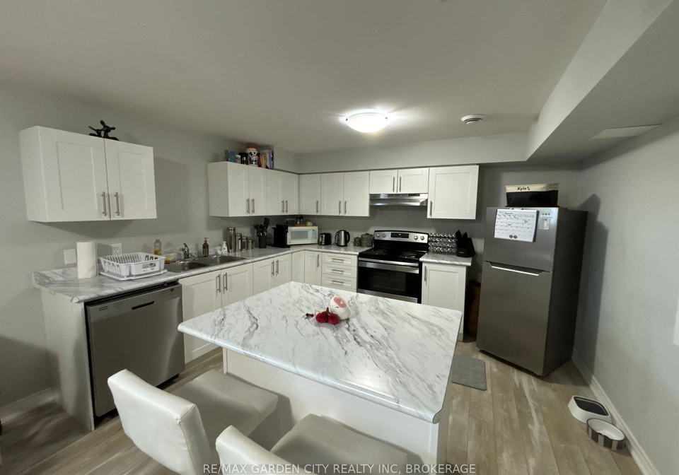 34-bounty-avenue-thorold-ontario-x12389969