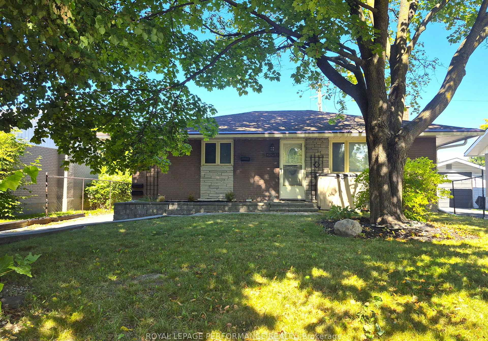 2529-roman-avenue-ottawa-ontario-x12389990