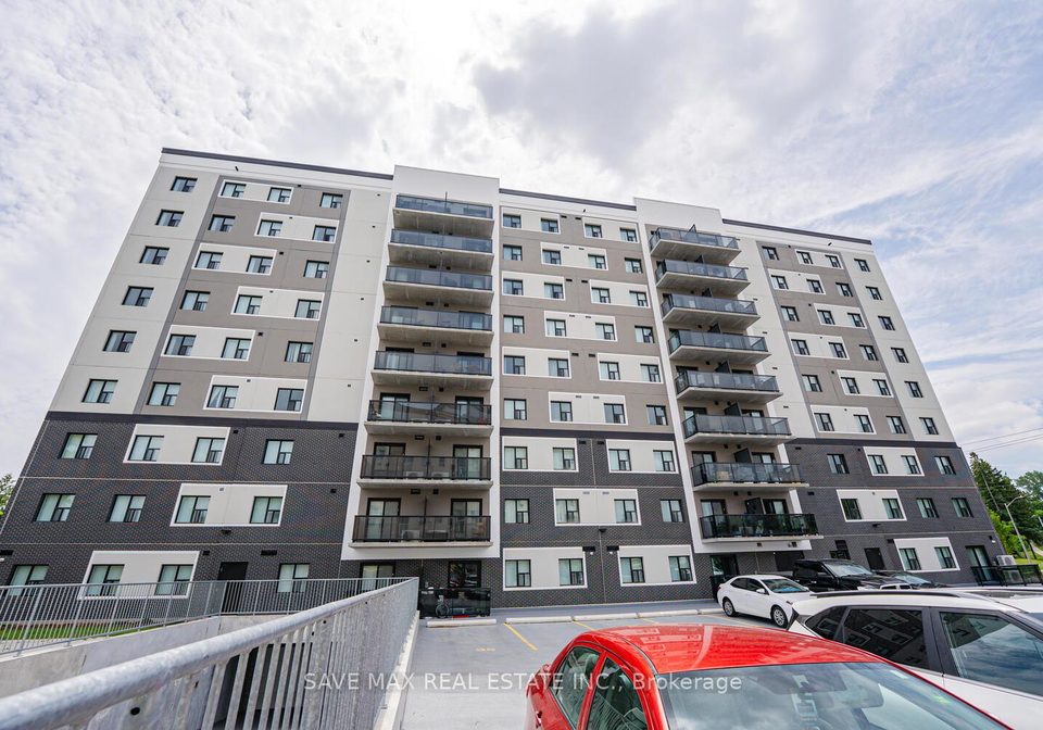 595-strasburg-road-kitchener-ontario-x12390346
