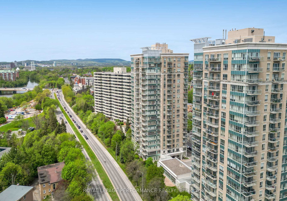 70-landry-street-ottawa-ontario-x12390348