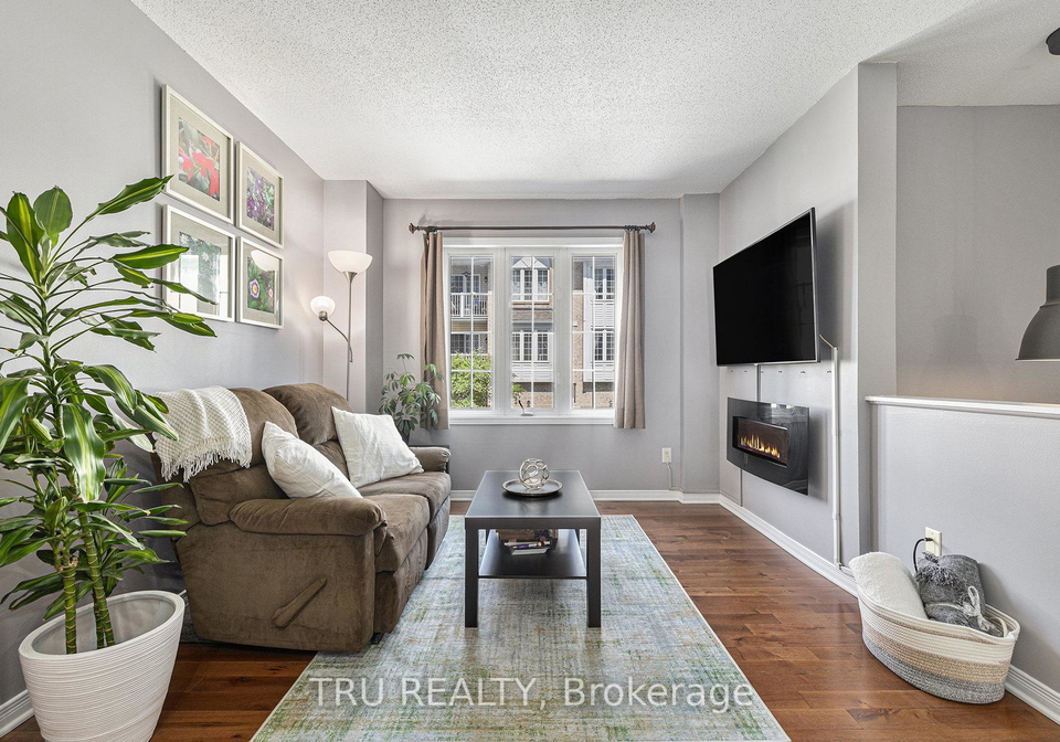 306-gotham-private-ottawa-ontario-x12390509