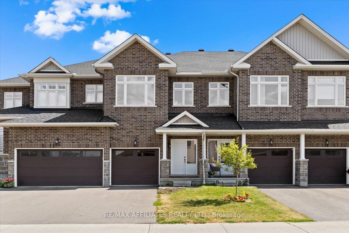 102-hurdis-way-carleton-place-ontario-x12390559