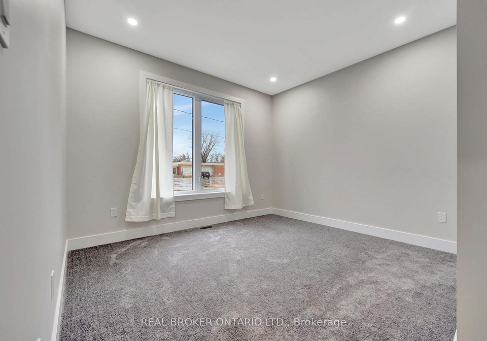 64-queen-street-w-norfolk-ontario-x12390847