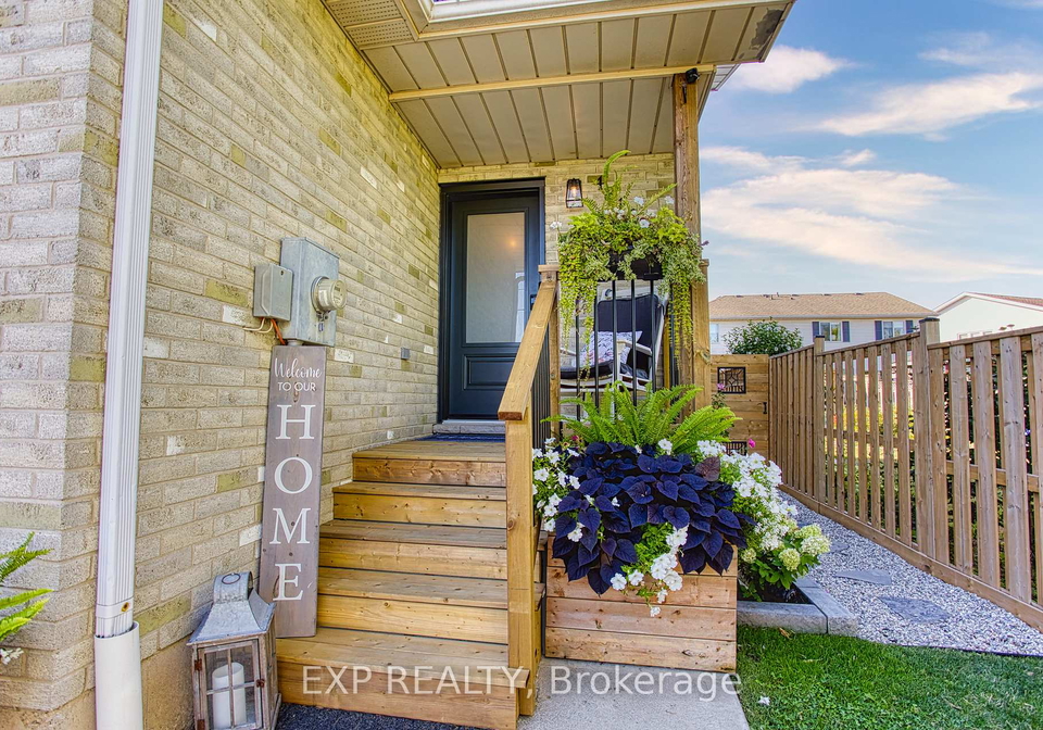 4816-john-street-lincoln-ontario-x12391023