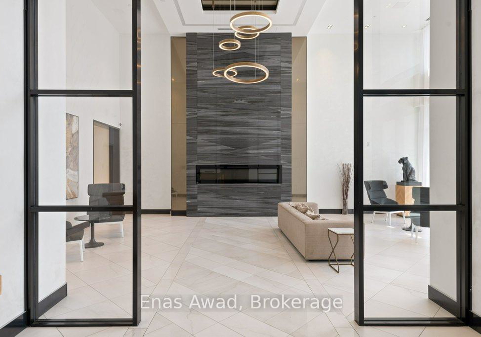 255-bay-street-ottawa-ontario-x12391113