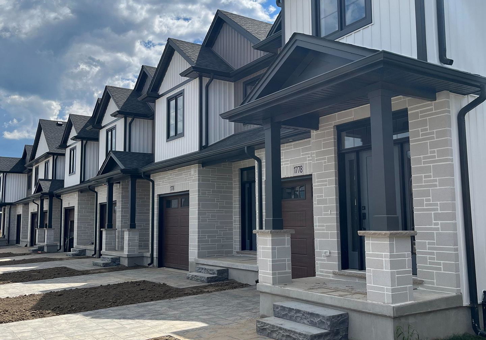 1766-finley-crescent-london-north-ontario-x12391122