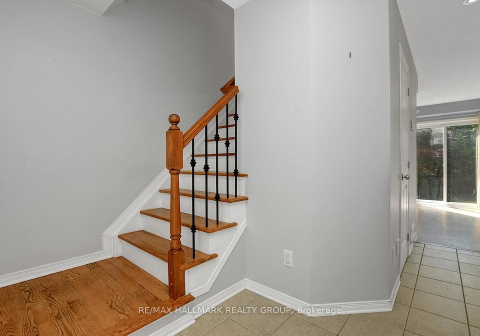 553-burleigh-private-ottawa-ontario-x12391141
