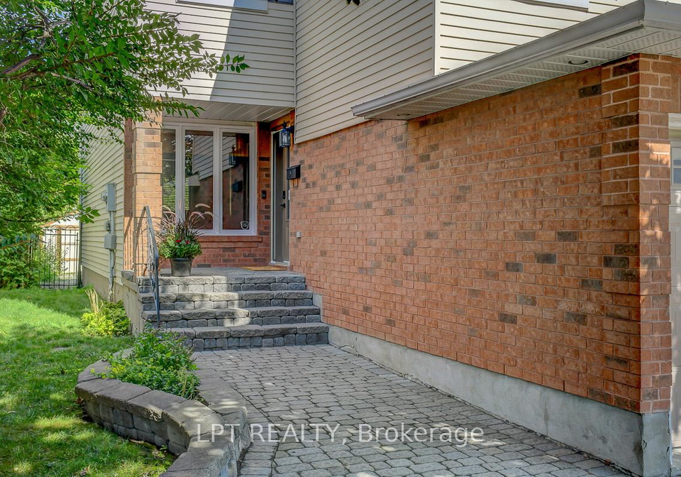 611-tourelle-drive-ottawa-ontario-x12391247