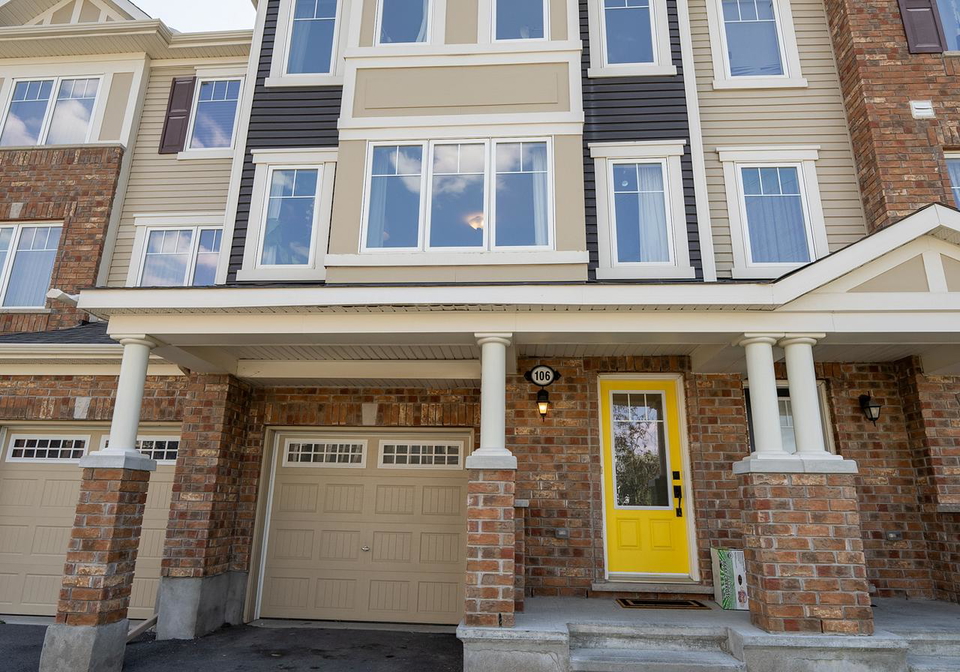 106-gelderland-private-kanata-ontario-x12391327