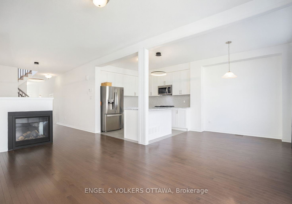 513-tuliip-tree-way-ottawa-ontario-x12391329