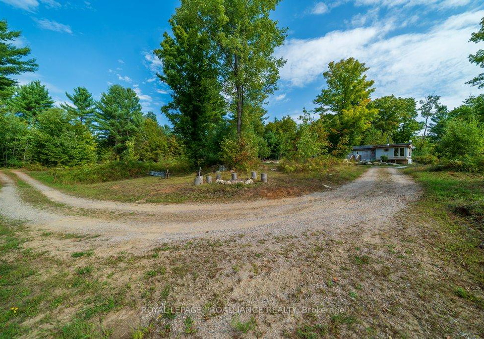 216-glastonbury-road-addington-highlands-ontario-x12391351