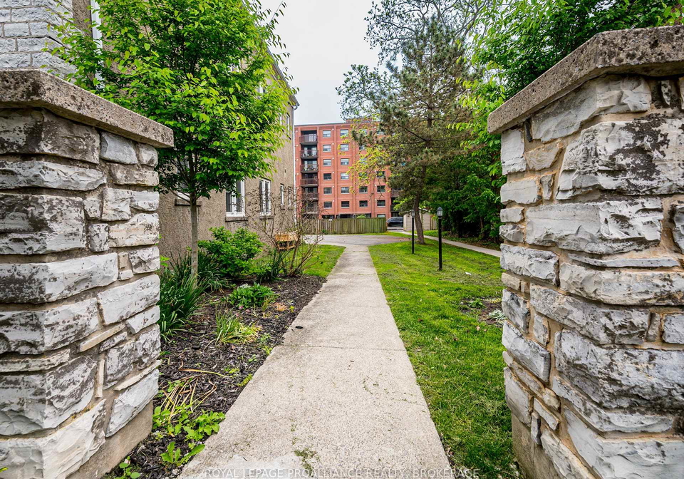 131-king-street-e-kingston-ontario-x12391514