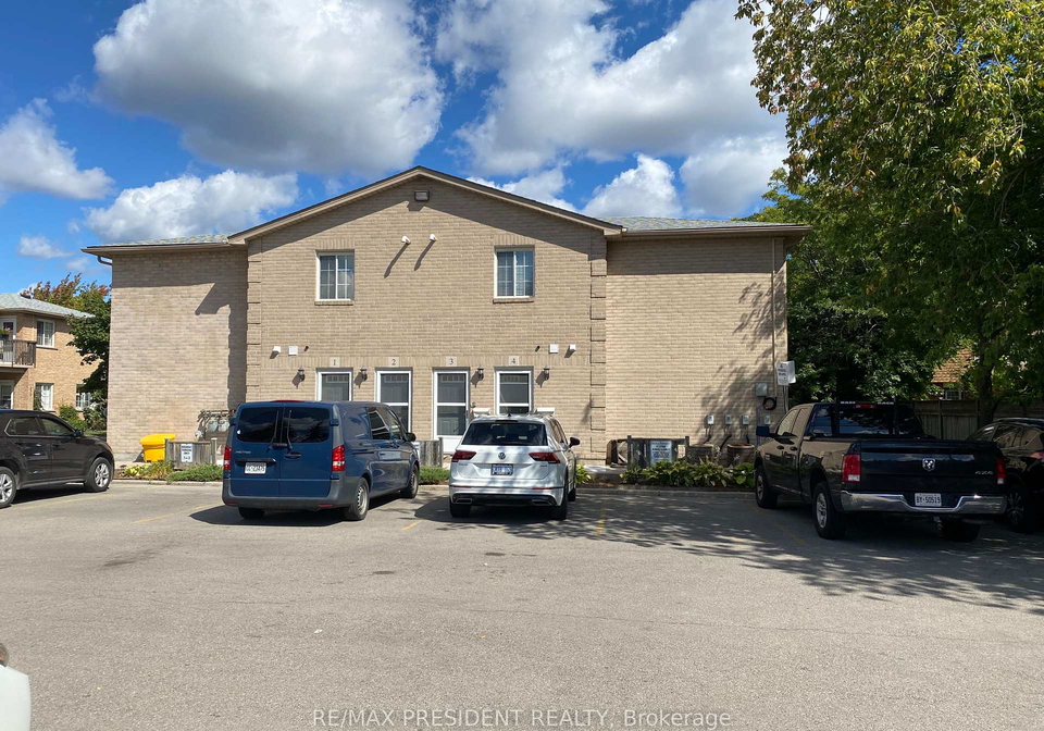 897-stone-church-road-e-hamilton-ontario-x12391572