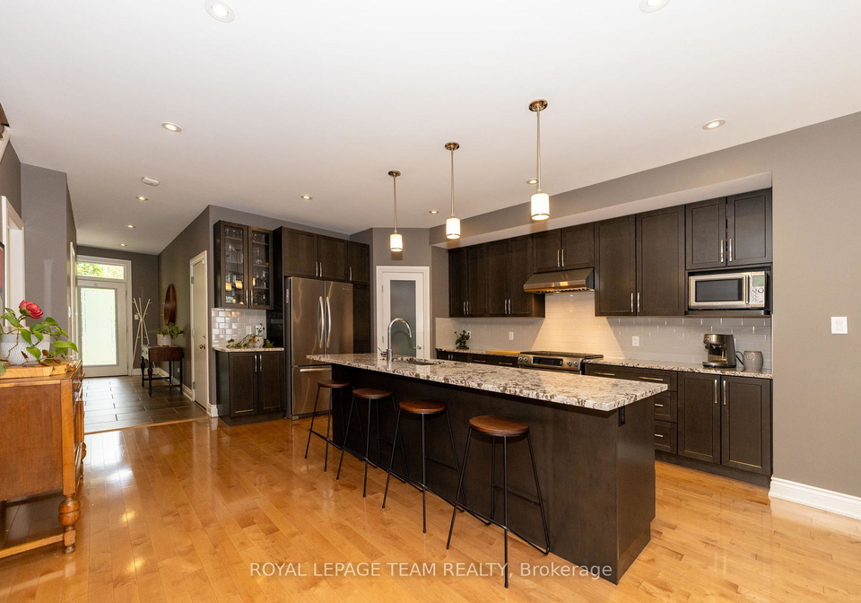 204-ancaster-avenue-ottawa-ontario-x12391585